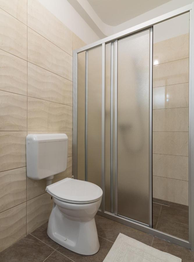 Nemes Apartmanhaz Heviz Exterior photo