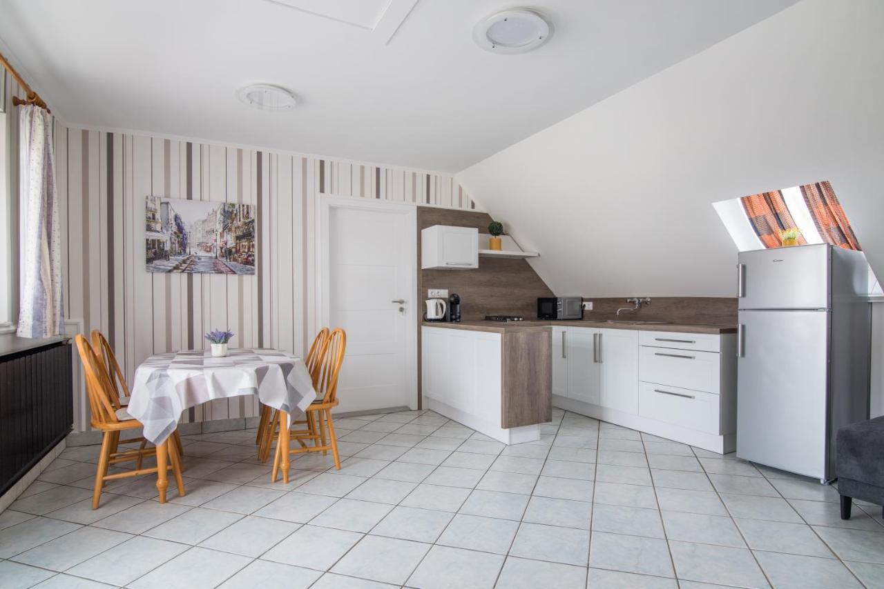 Nemes Apartmanhaz Heviz Exterior photo