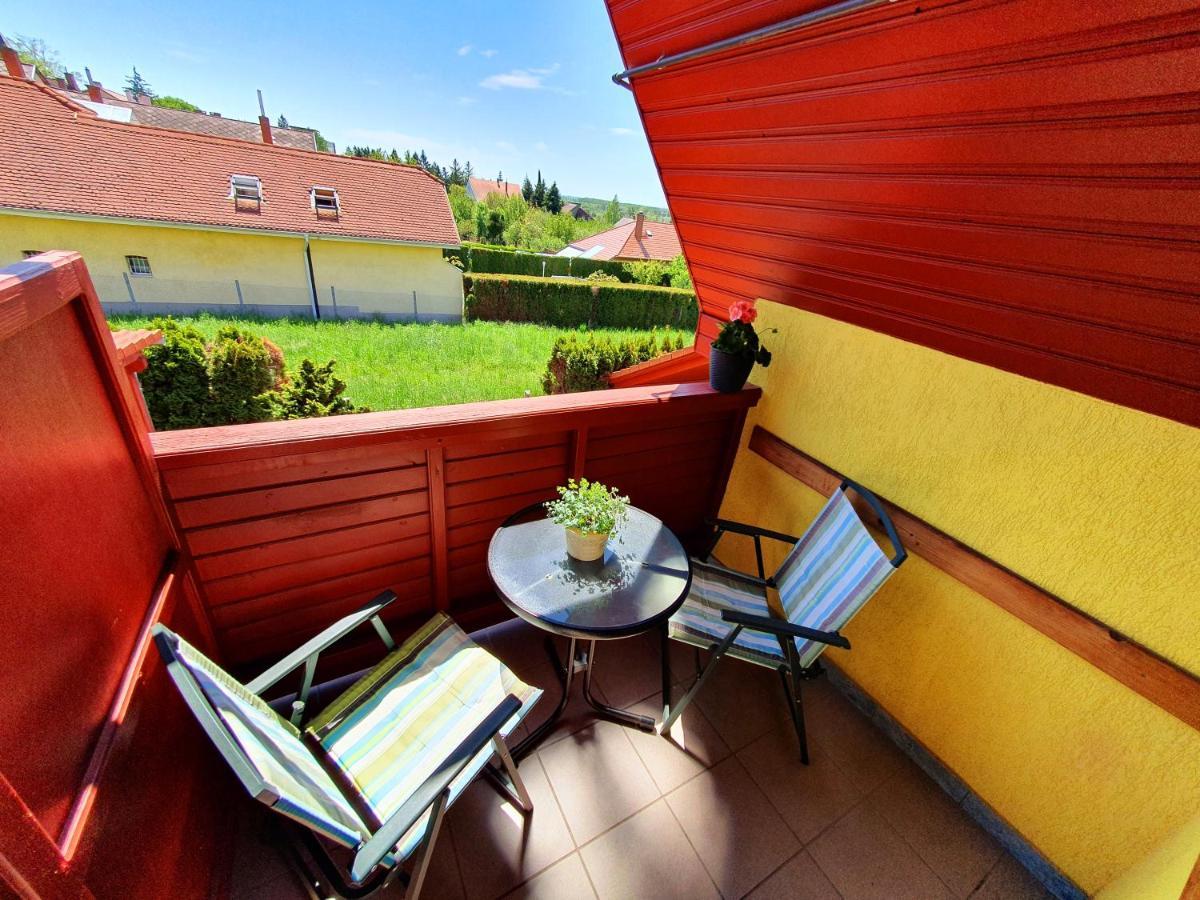 Nemes Apartmanhaz Heviz Exterior photo